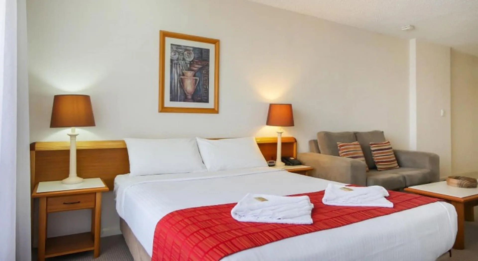 **** Aparthotel Summit Apartments Brisbane Australia