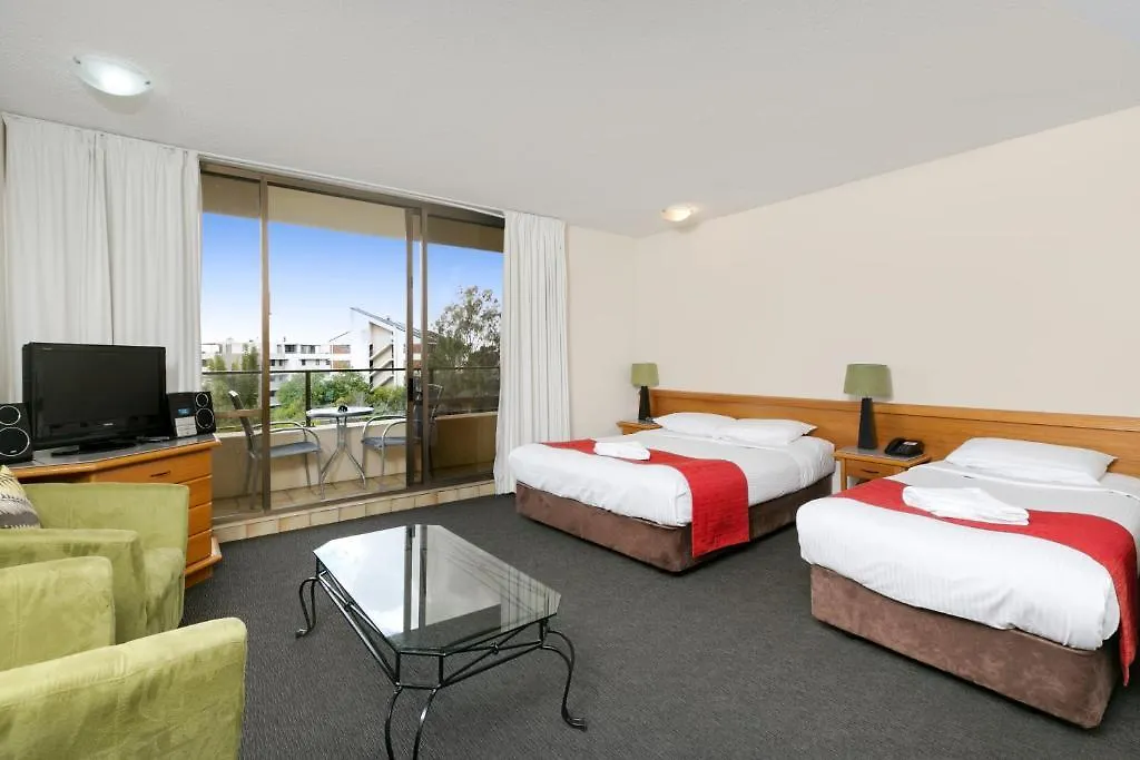 Summit Apartments Brisbane 4*,
