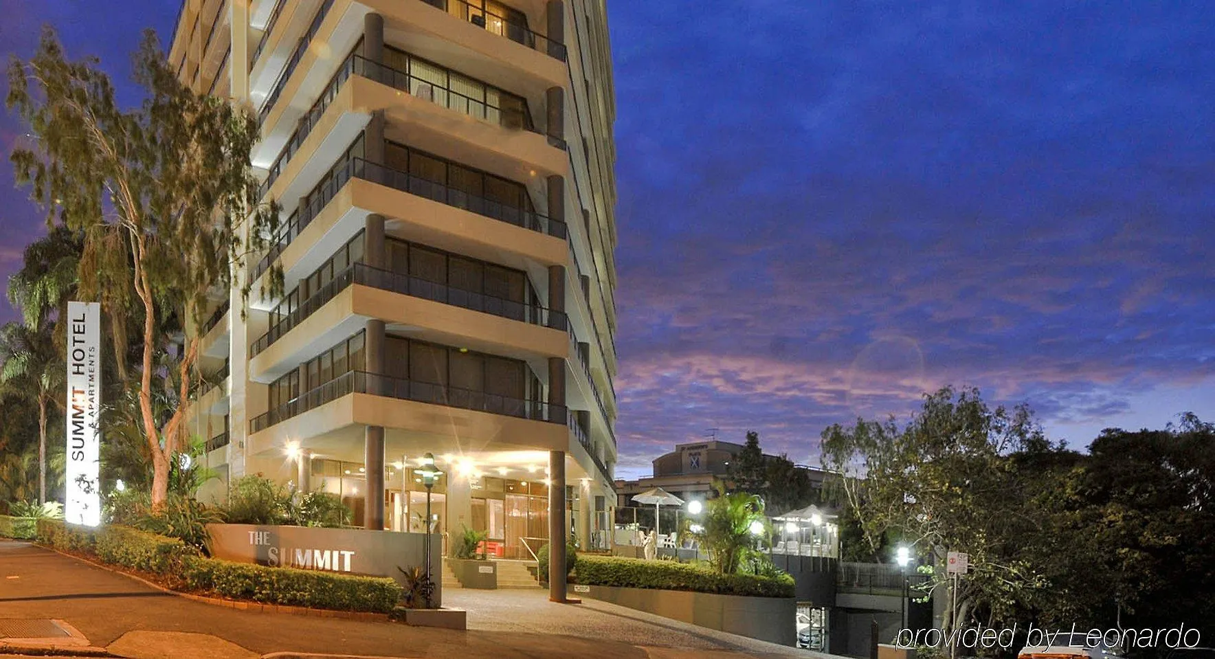 Aparthotel Summit Apartments Brisbane
