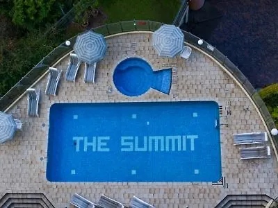 Aparthotel Summit Apartments Brisbane